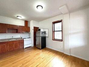 5 AVENUE in Brooklyn, NY - Building Photo - Building Photo
