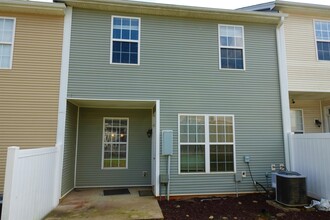 31 Roselite Cir in Greer, SC - Building Photo - Building Photo