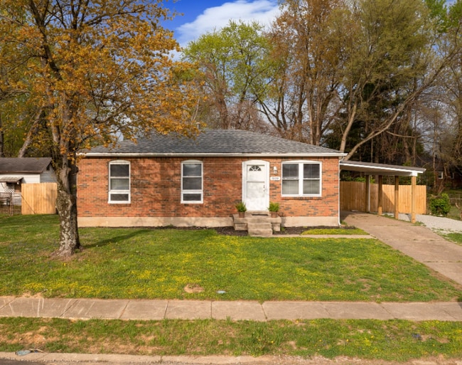 809 Presidential Pl in Jeffersonville, IN - Building Photo - Building Photo