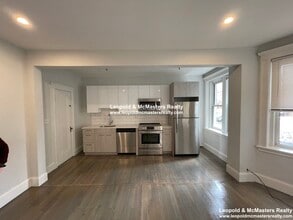 15 Park Dr in Boston, MA - Building Photo - Building Photo