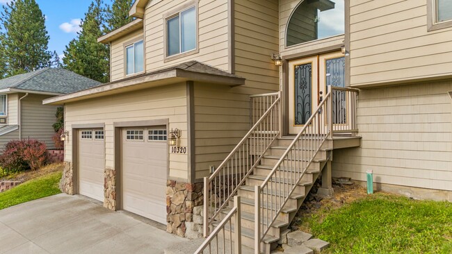 10320 N Woodridge Dr in Spokane, WA - Building Photo - Building Photo