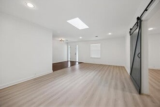 3211 Darby Ln in Denton, TX - Building Photo - Building Photo