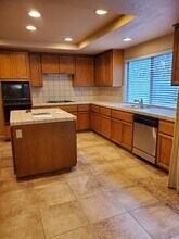 11564 Big 4 Way in Gold River, CA - Building Photo - Building Photo