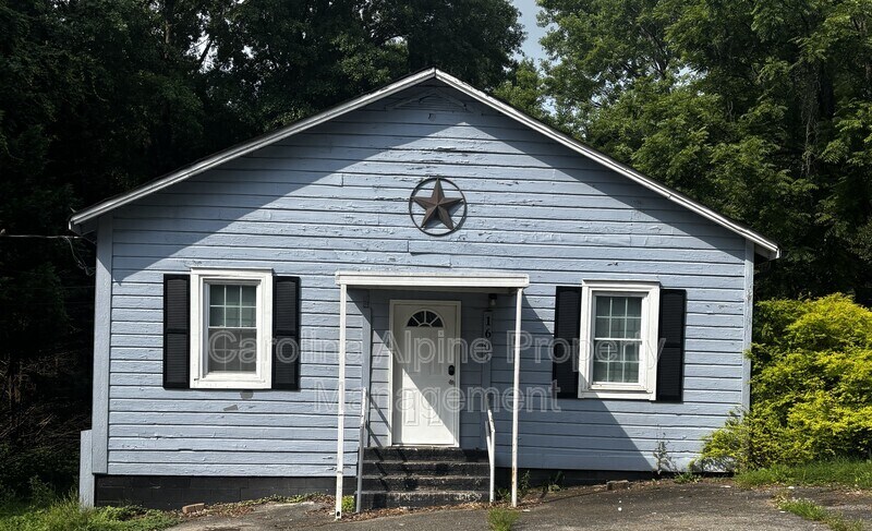 1601 Collinston Dr in Gastonia, NC - Building Photo