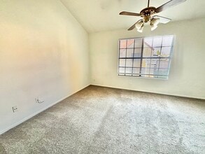 5704 E Aire Libre Ave, Unit 1218 in Scottsdale, AZ - Building Photo - Building Photo