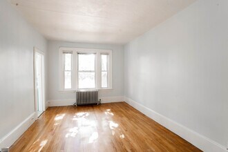 1789 Commonwealth Ave, Unit 3 in Boston, MA - Building Photo - Building Photo