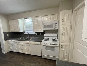 4602 Danville Dr in Garland, TX - Building Photo - Building Photo