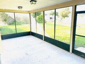 2550 India Blvd in Deltona, FL - Building Photo - Building Photo