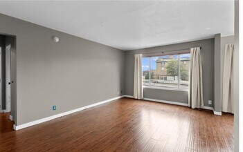 525 N Sycamore Ave in Los Angeles, CA - Building Photo - Building Photo