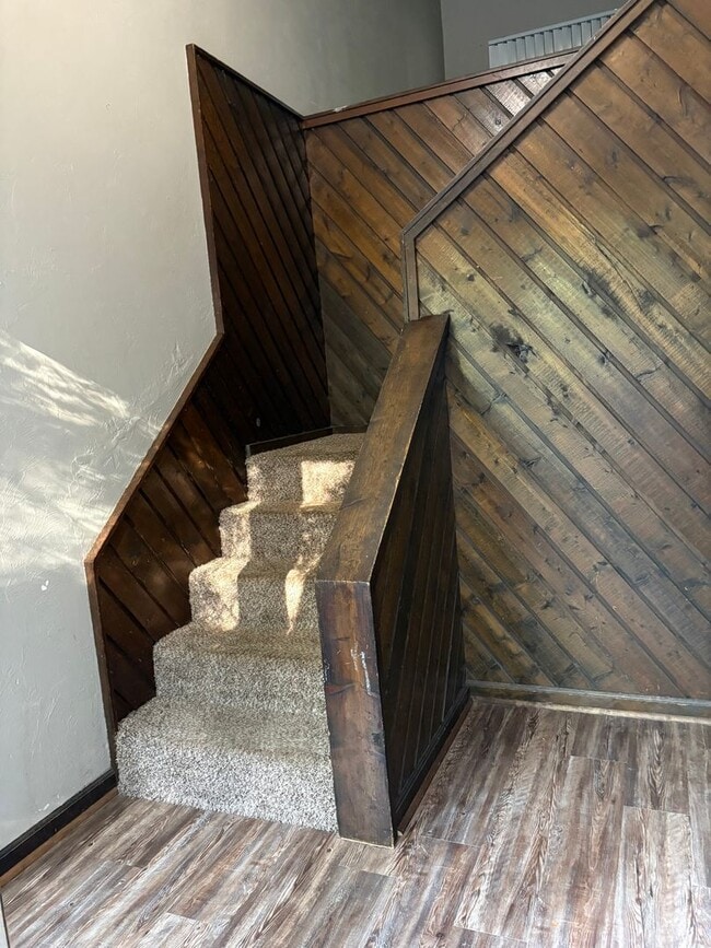 property at 3743 Donovan Dr