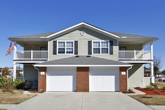 Fort Stewart Family Homes in Ft Stewart, GA - Building Photo - Building Photo