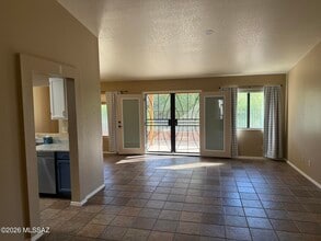 3002 W Country Ranch Dr in Tucson, AZ - Building Photo - Building Photo