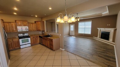 107 Greer St in Pea Ridge, AR - Foto de edificio - Building Photo