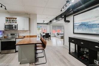 4 Raymond Ave in Poughkeepsie, NY - Building Photo - Building Photo