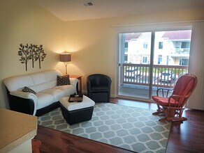 4605 Hahns Peak Dr in Loveland, CO - Building Photo - Building Photo