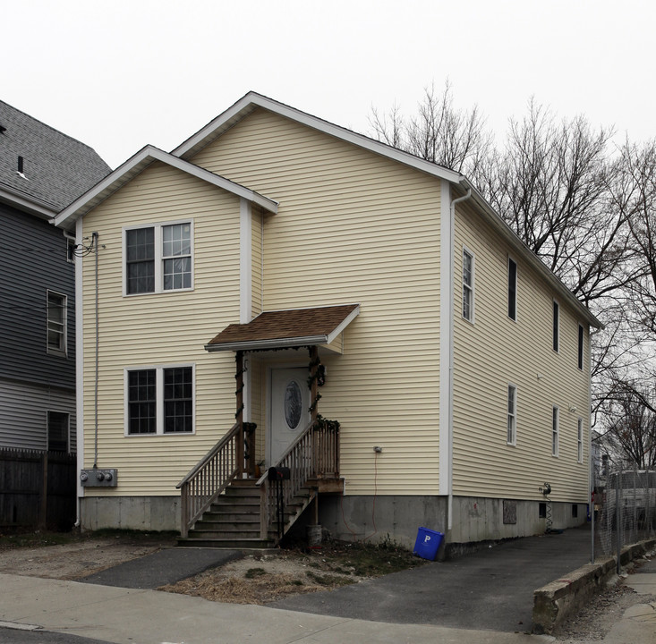 94 Rosedale St in Providence, RI - Building Photo