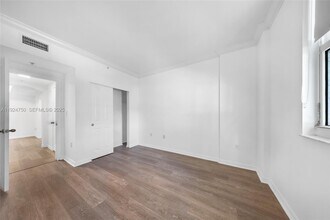 9172 Collins Ave in Surfside, FL - Building Photo - Building Photo