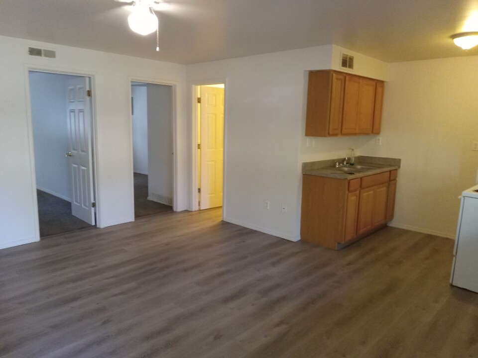 2408 Williams Creek Rd, Unit 2408-42 in High Ridge, MO - Foto de edificio