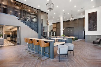 Alta Uptown in Chandler, AZ - Building Photo - Interior Photo