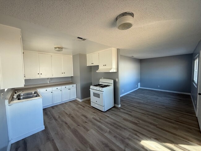 12498 3rd St, Unit 12498 3rd Street Yucaipa in Yucaipa, CA - Foto de edificio - Building Photo