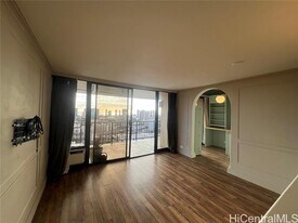 1201 Wilder Ave in Honolulu, HI - Building Photo