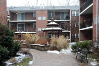 Sheldrake Apartments in Wayne, PA - Foto de edificio - Building Photo