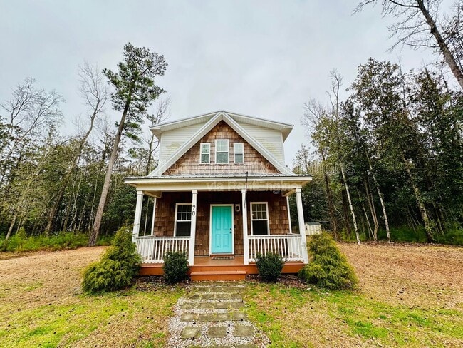 property at 70 Arlene Dr