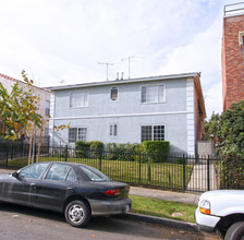 225 N Kenmore Ave in Los Angeles, CA - Building Photo - Building Photo