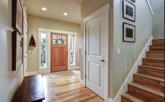 4823 SW 45th Ave in Portland, OR - Building Photo - Building Photo