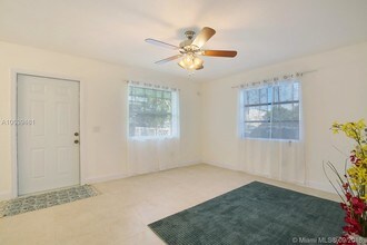 1130 N F St-Unit -A in Lake Worth, FL - Building Photo - Building Photo