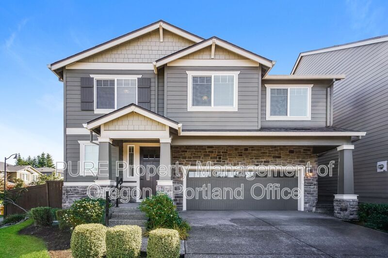 17190 NW Catalpa St in Portland, OR - Building Photo