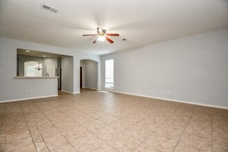 3019 Red Oak Leaf Trail in Houston, TX - Building Photo - Building Photo