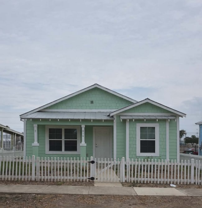 property at 614 Chihuahua St