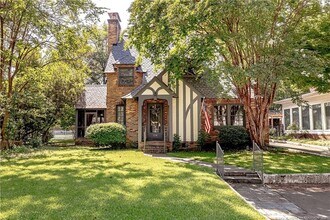 114 Magnolia Ave in Fayetteville, NC - Building Photo - Building Photo