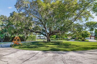 13172 Doubletree Cir in Wellington, FL - Building Photo - Building Photo