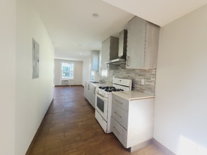 1413 E 53rd St in Los Angeles, CA - Building Photo - Building Photo