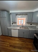 133 Marine Dr-Unit -Left in Buffalo, NY - Building Photo - Building Photo