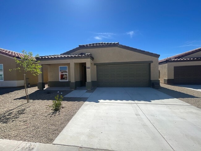 property at 2446 River Valley Cir