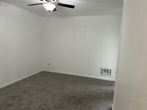 7934 Mission Center Ct in San Diego, CA - Building Photo - Building Photo