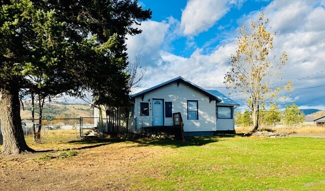 property at 210 18th St