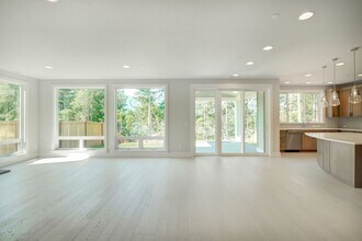 1435 Elk Run Pl SE in North Bend, WA - Building Photo - Building Photo