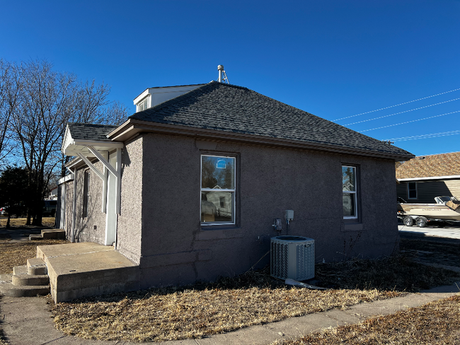 905 W 11th St in North Platte, NE - Building Photo - Building Photo