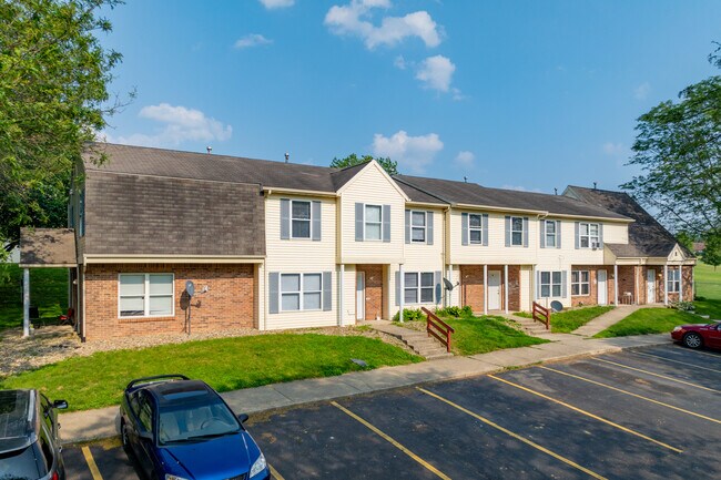 Scotsdale Apartments in Wooster, OH - Foto de edificio - Building Photo