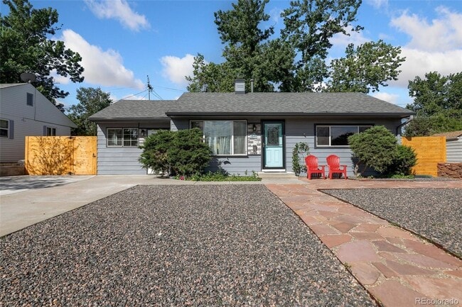 property at 1849 S Michigan Way