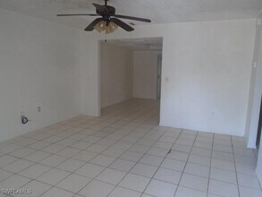 1118 SE 6th Ave in Cape Coral, FL - Building Photo - Building Photo