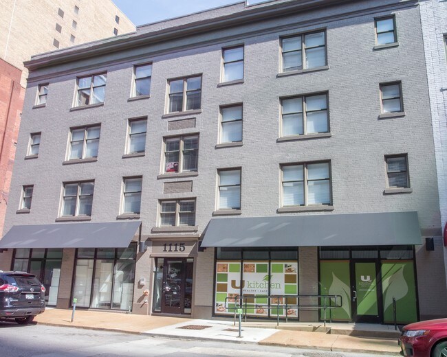 The Lofts on Pine in St. Louis, MO - Foto de edificio - Building Photo
