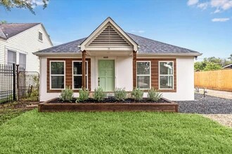 4610 Siegel St, Unit Main Home in Houston, TX - Building Photo - Building Photo