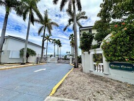 120 SW 109th Ave in Miami, FL - Building Photo