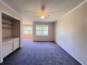 2558 Robert Trent Jones Dr in Orlando, FL - Building Photo - Building Photo