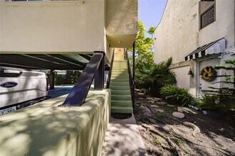 18111 1st St E in Redington Shores, FL - Building Photo - Building Photo